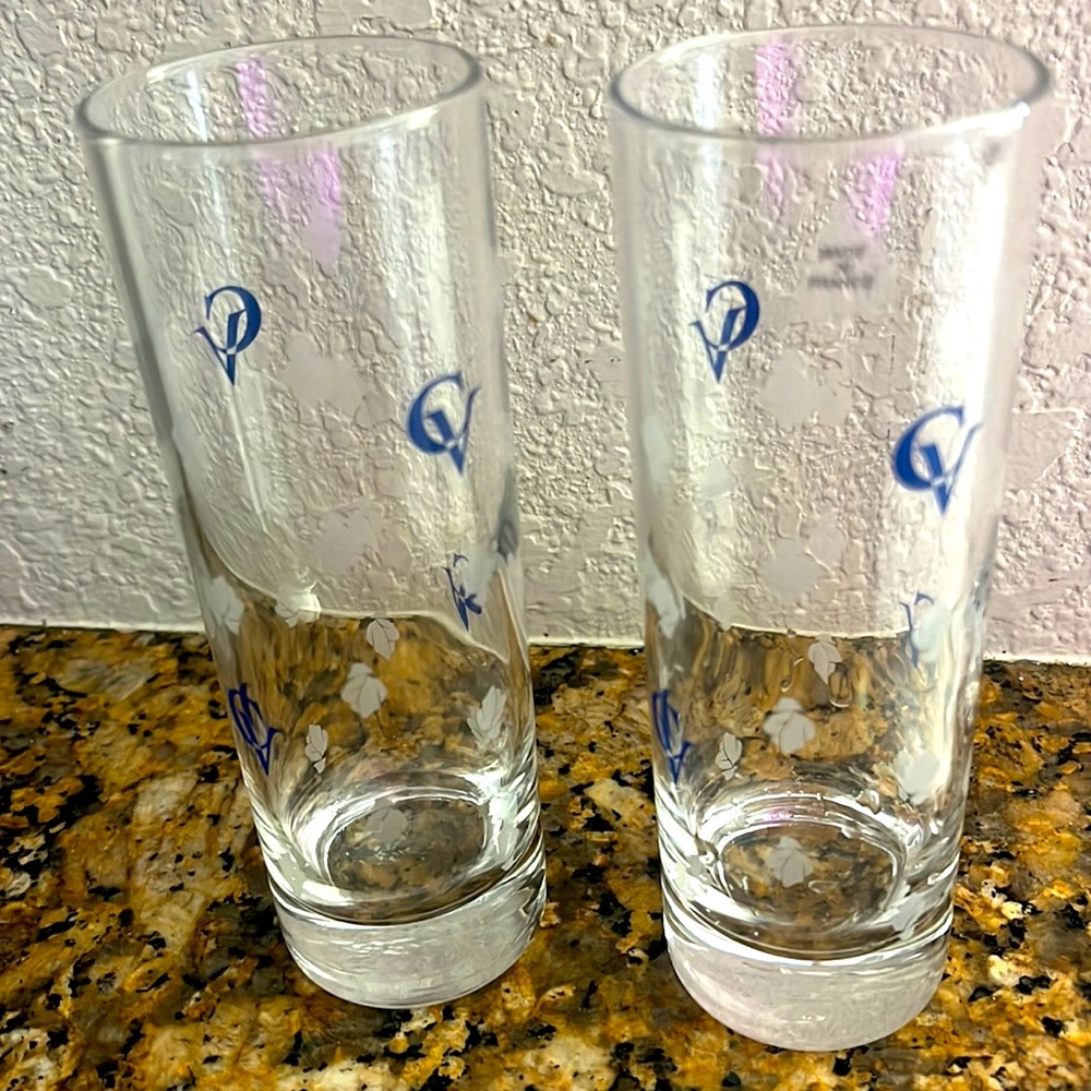 New Courvoisier cognac CV etched 6 inch high, set up two glasses